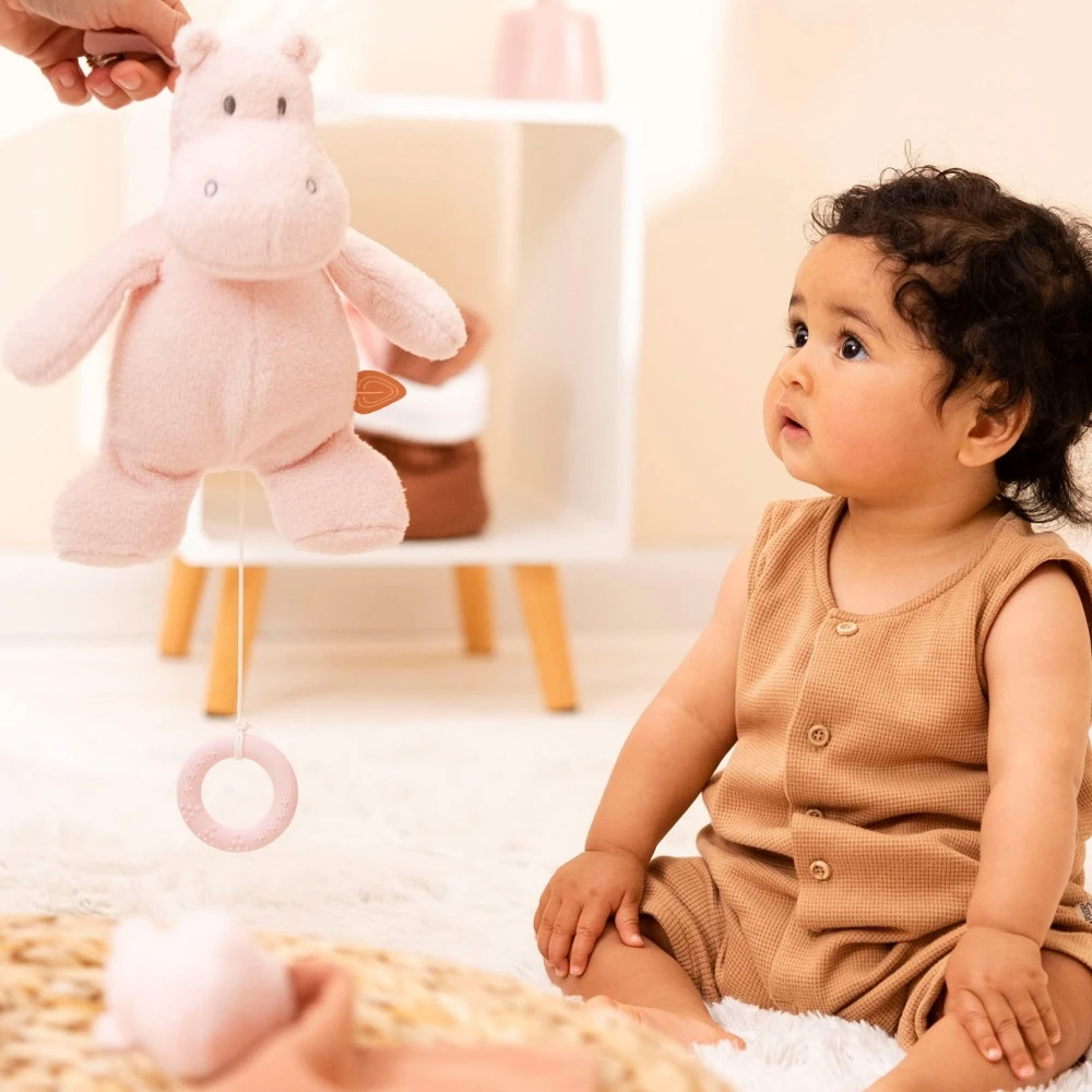 NATTOU Peluche Musicale Susie L'hippo 4 NATTOU Peluche Musicale Susie L'hippo – Image 2